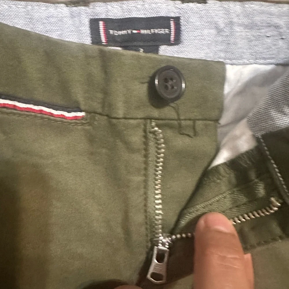 Tommy Hilfiger  Olive green Shorts For children‎